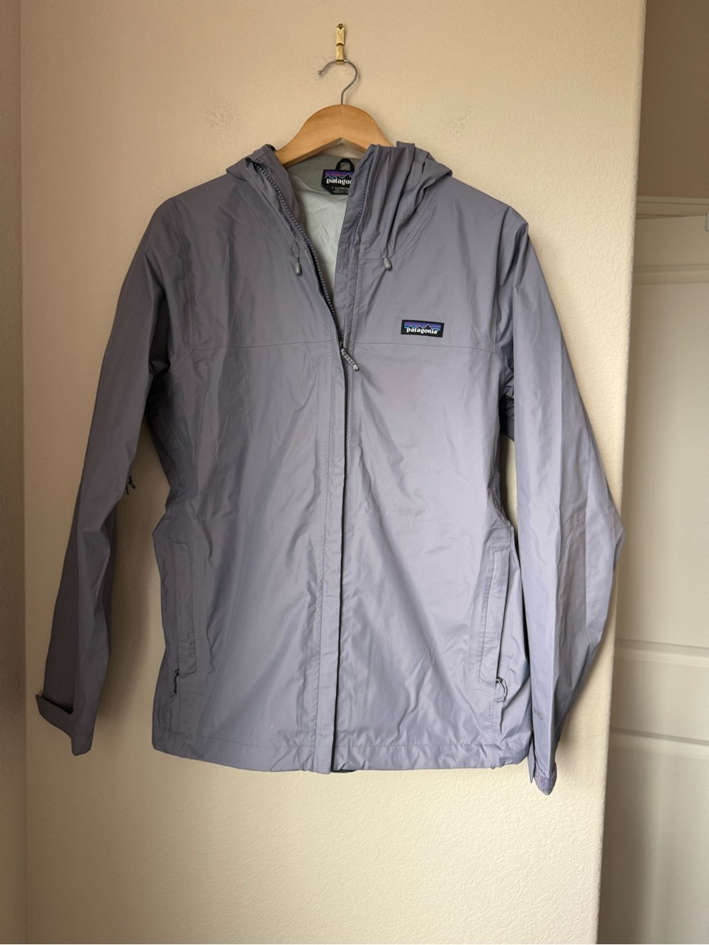 Patagonia Women's Torrentshell 3L Jacket Smokey Violet Size Large